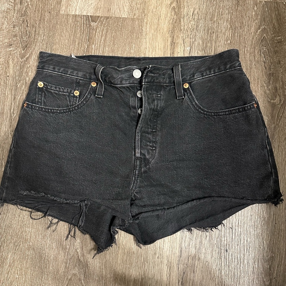 Levi’s 501 Women’s Black Shorts